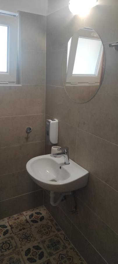 Aparthotel Ilaira Skala Eresou Exterior foto